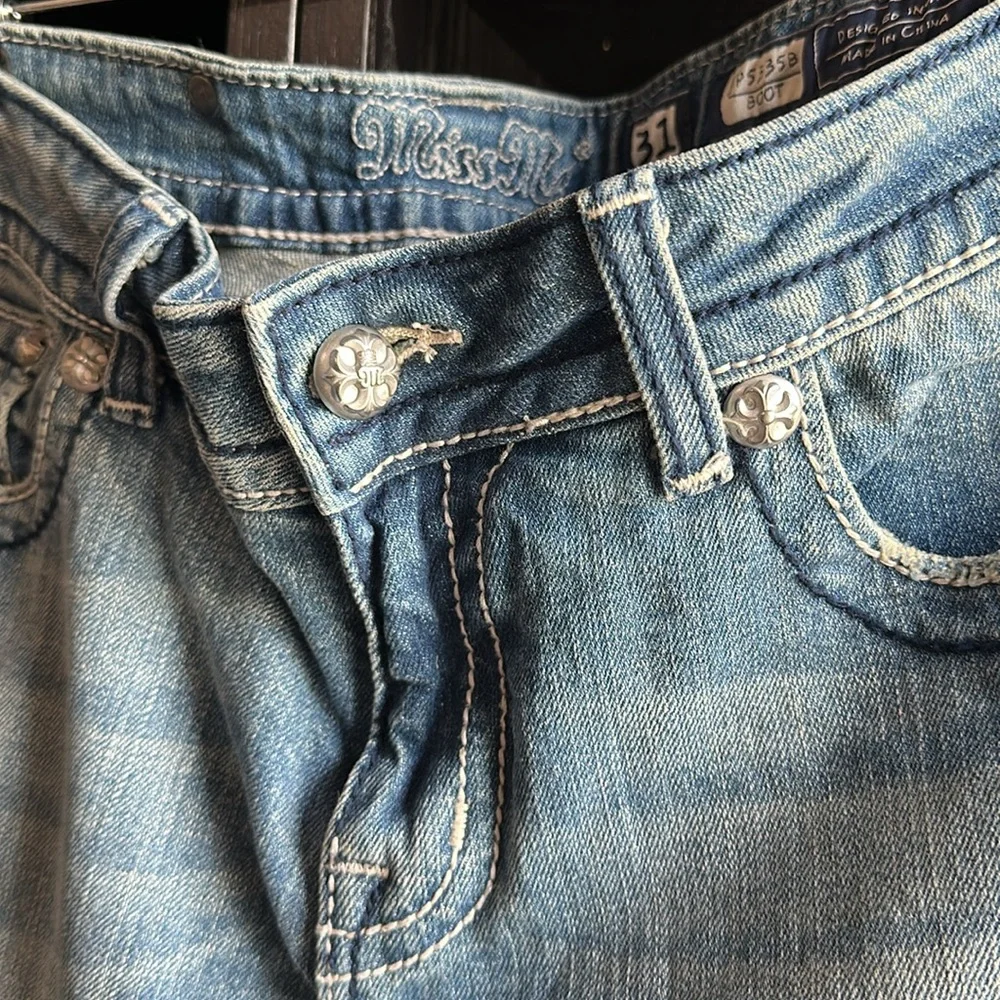 Miss Me Boot Cut Jeans Size 31Embellished Bling Flap Pockets - Picture 6 of 10